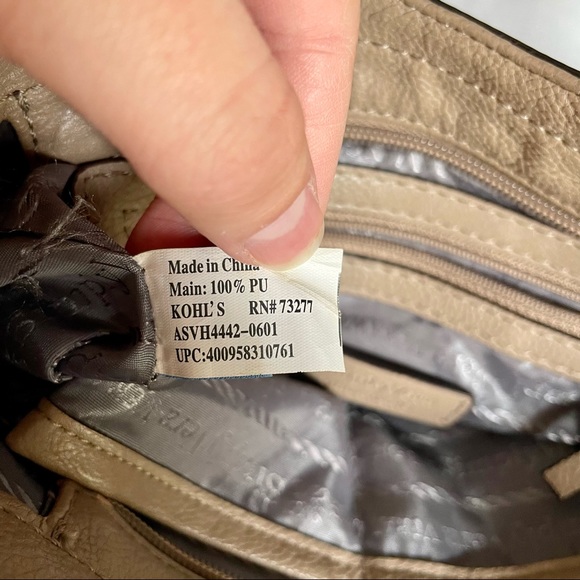 Simply Vera Wang Crossbody Purse Tan/Beige - Picture 8 of 8